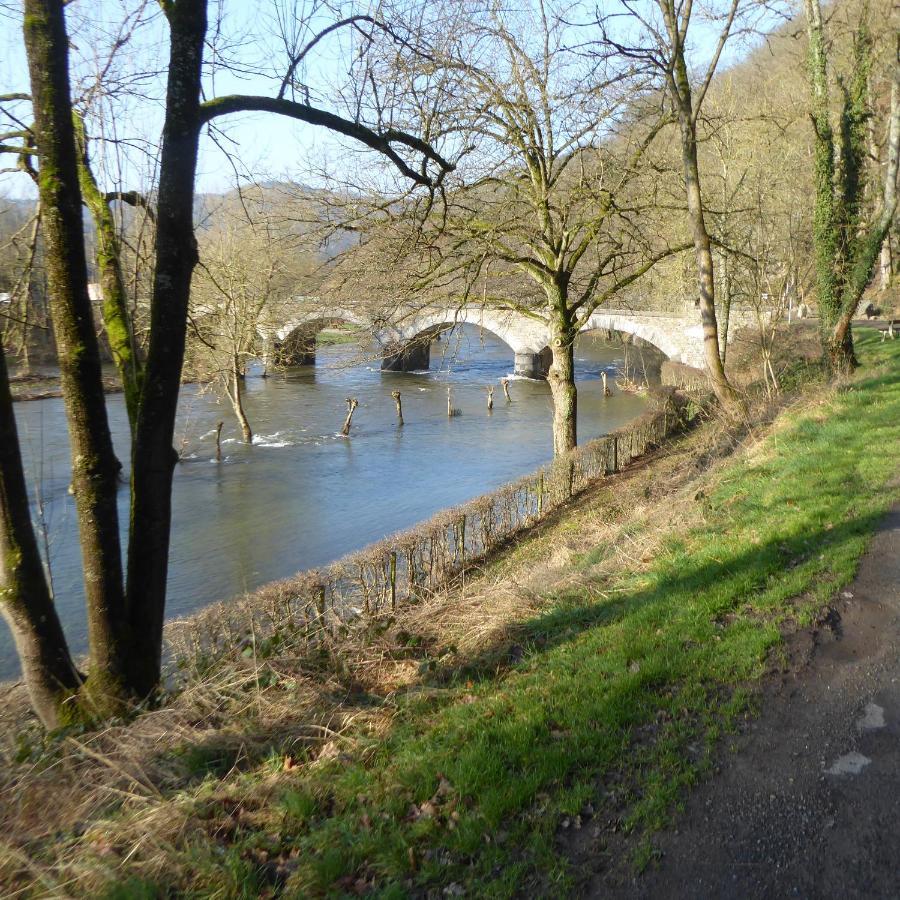 Gite Superequipe En Ardenne Belge Rendeux Exterior photo